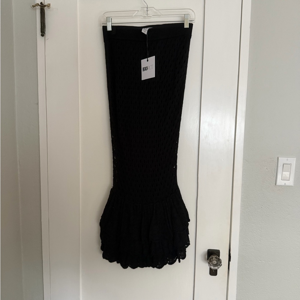 Brand new! Beach Riot Black crochet Ruffle Skirt fully lined with matching top